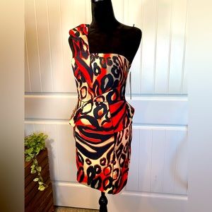 New!  Off Shoulder Asymmetrical Body-con XOXO Print Dress